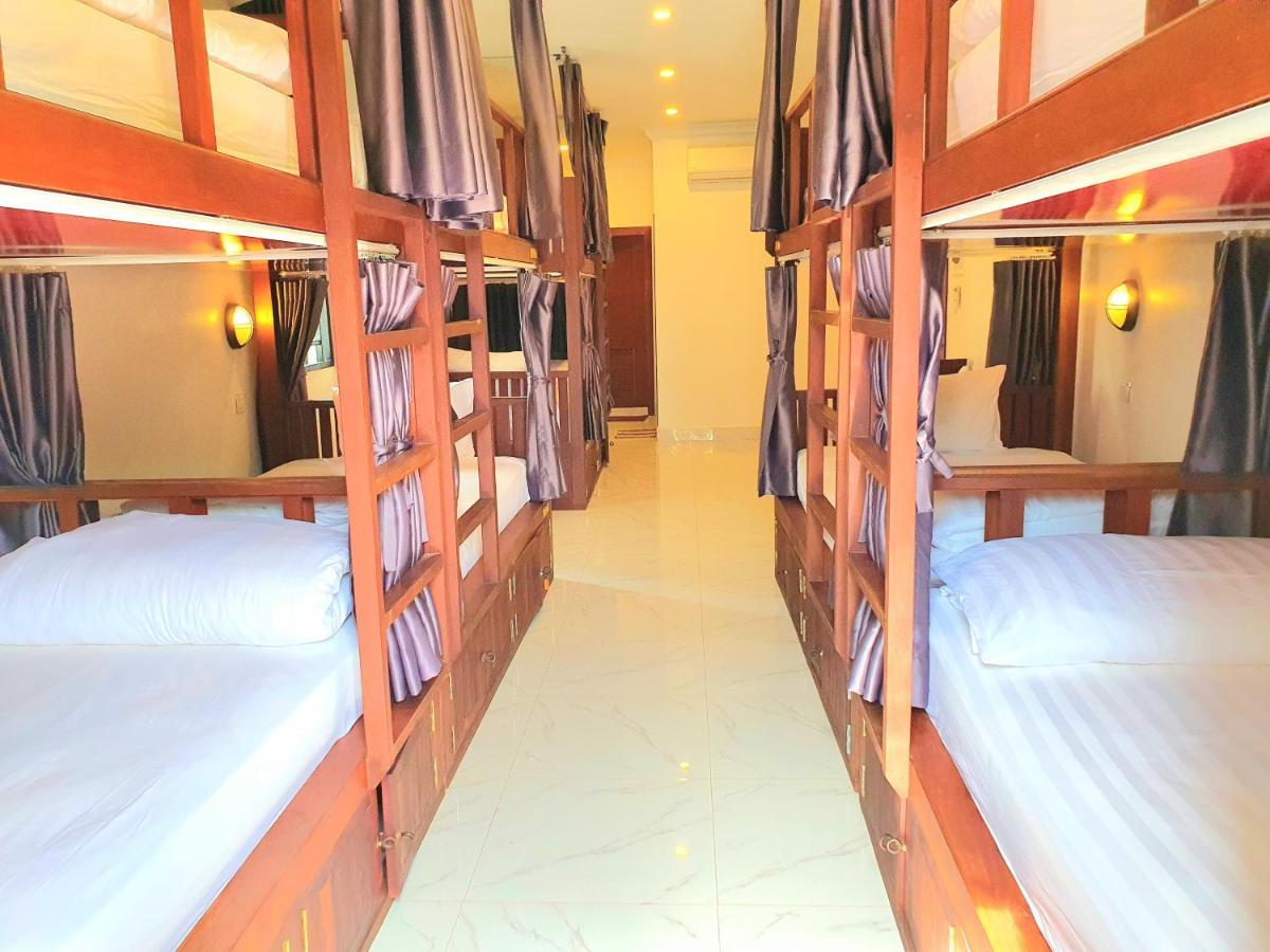 Darling Pub Hostel Сиемрип Экстерьер фото